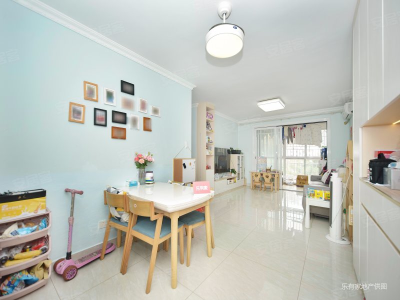 鸿昌花园3室2厅2卫99.68㎡东北0万