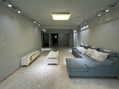 临沧临翔凤翔金旭之光一期124平三室两厅两卫报价1500每月出租房源真实图片
