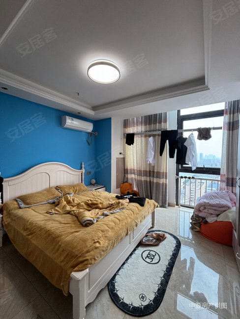 新出 亏本出45万 银泰公寓65平好楼层 朝东,东阳银泰城(商住楼)二手房