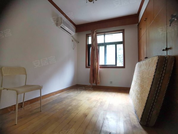 深圳福田华强北华新村华新村 4室2厅2卫  精装修132平米出租房源真实