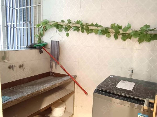 重庆永川永川老城俊豪中央大街二期渝西广场旁中央大街住家精装两房