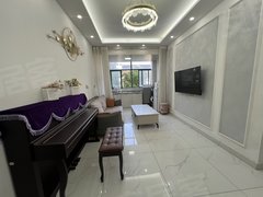 上饶广丰广丰城区上层公寓单,电梯房,楼层好,精装修,带家具家电齐全,拎包入住出租房源真实图片