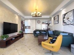 泉州晋江桥南片区真漂亮！田园风4房双主卧 全屋定制品牌家具家电齐全 看房方便出租房源真实图片