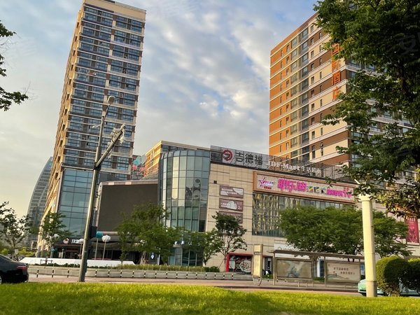 无锡惠山堰桥梦享城梦享城 堰桥地铁口精装修一室一厅 家具家电齐全