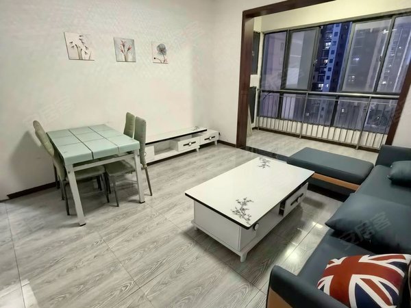 水岸佳苑a区 2室1厅1卫 押一付一 能短租 包物业宽带