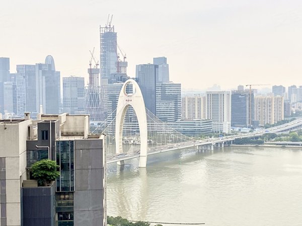 广州天河珠江新城中天汇广场天銮广州商住豪宅天花板天銮 高层南北