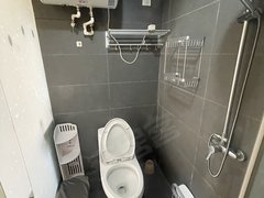 杭州萧山钱江世纪城英冠水天城，盈丰路地铁，独门独户公寓，随时方便看房内厨卫出租房源真实图片