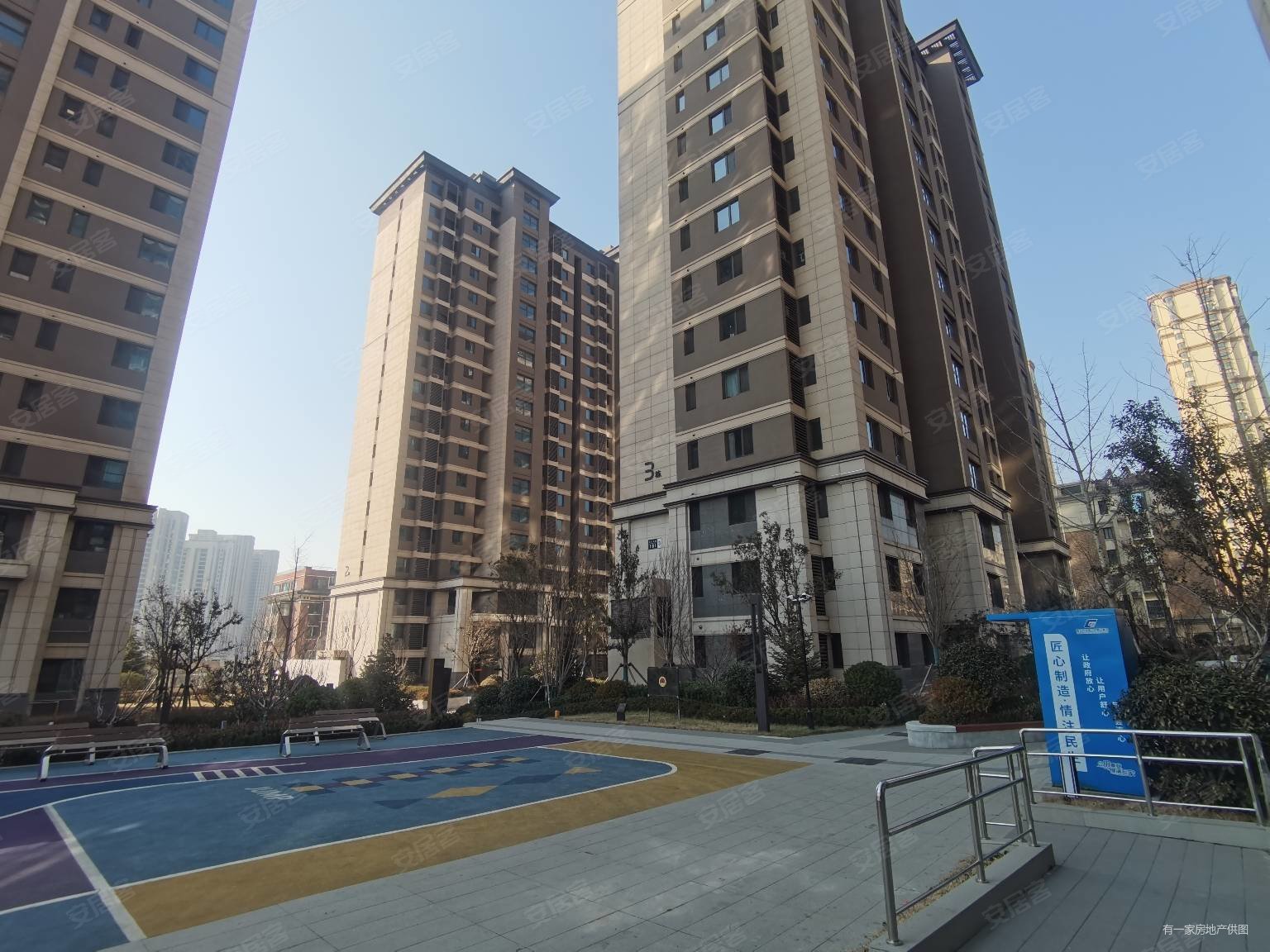 世茂香奈公馆套四元南北通透开发商精装