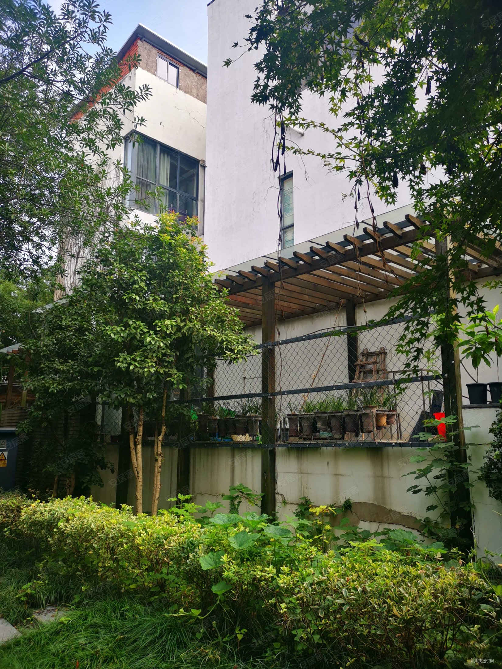 招商依云水岸(别墅)|阳澄湖东路98号7室5厅4卫300.