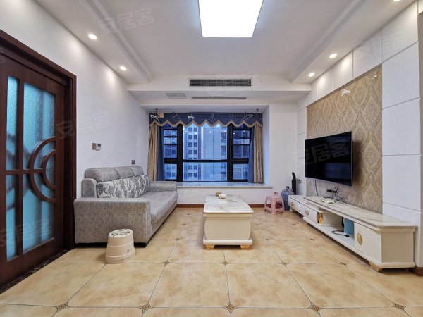 【多图】煌华晶萃城,观音桥租房,观音桥(步行街!大两房!近轻轨)安静!