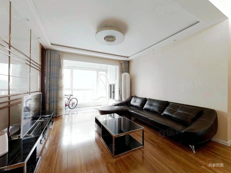 朝南 105平 万达悦公馆 满五  住房 楼层好 视野无遮挡