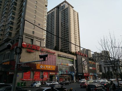 升龙国际中心b区