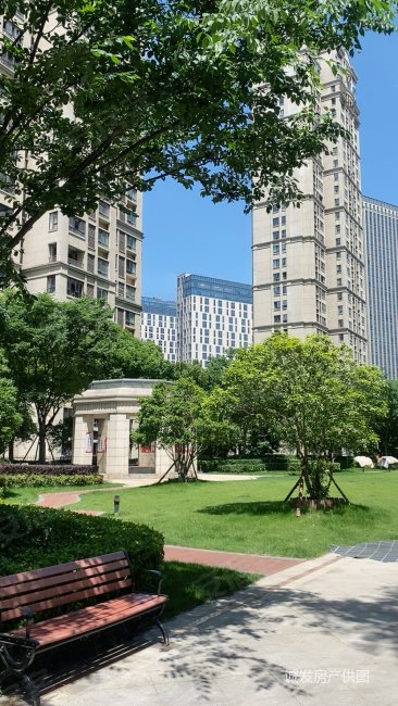 光明领尚3室2厅1卫85.86㎡南北159万