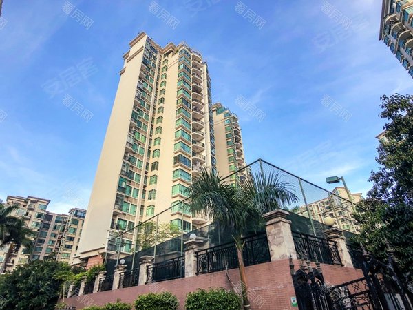 深圳宝安新安御景台御景台,新出精装修三房,随时可以入住出租房源真实