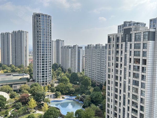 【多图】华城四季花园,诸暨市区租房,华城四季花园三室俩卫,家具齐全