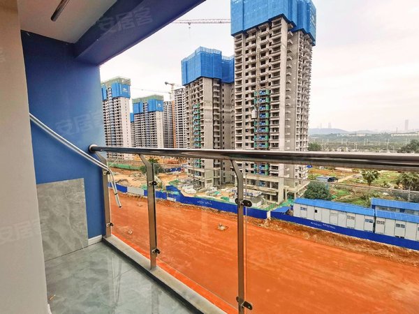 南宁良庆良庆镇五象兴和广场押一付一兴和广场一房一厅天誉城万达茂