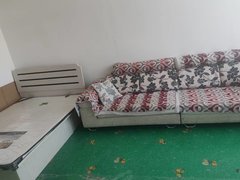 盘锦兴隆台步行街枫丹白露小户型双人床沙发三个月起租出租房源真实图片