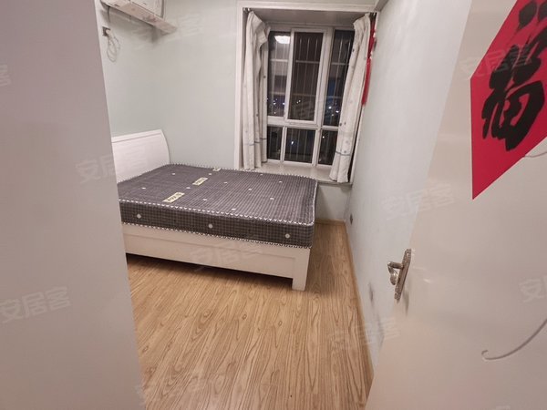 六安裕安裕安万达广场月亮岛小区一手房源月亮岛万达华府六州首府富安新城4室3室单间独卫皖西学出租房源真实图片