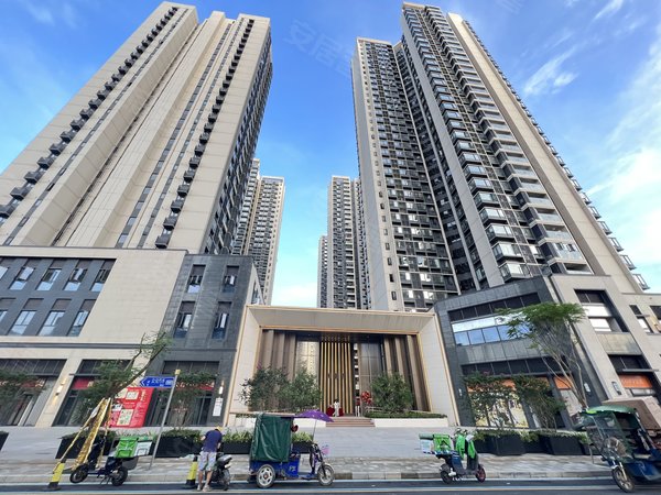 深圳坪山坪山万樾府万樾府精装3房 创新广场 锦龙地铁站 近比亚迪