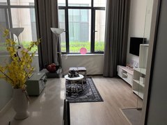 北京大兴西红门这套公寓是Loft 上下两层 精装修物业直租 免费停车场出租房源真实图片