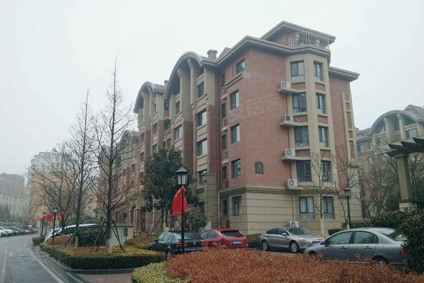 越秀天悦海湾(商住楼)周边房产中介经纪人评价-青岛安居客