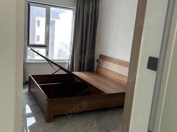 丹东振兴实验小学学区利和学府花园学府花园,电梯精装房,配套齐全