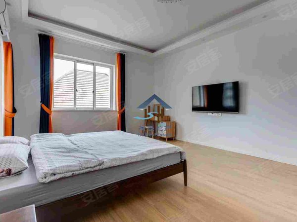 金华东阳横店玫瑰星城玫瑰星城 3室2厅2卫 南北通透 215平 精装修出租房源真实图片