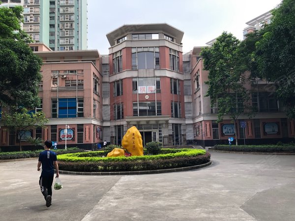 【多图】芳村花园,坑口租房,新收靓房 芳村花园 业主急租 南向望花园