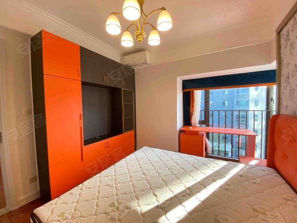 珠海高新区唐家湾唐韵唐韵 3室2厅1卫 3200.