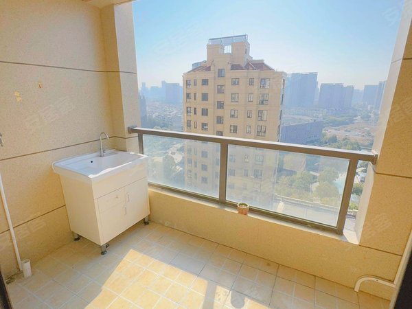 宁波鄞州钟公庙东方雍华府无中介东方雍华府主卧合租 万达广场明州里