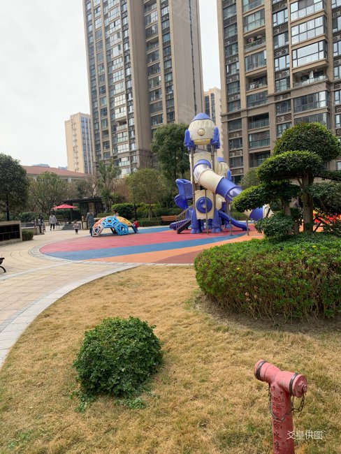 绵阳房产网>绵阳二手房>经开区二手房>南湖汽车站二手房>恒大翡翠华庭