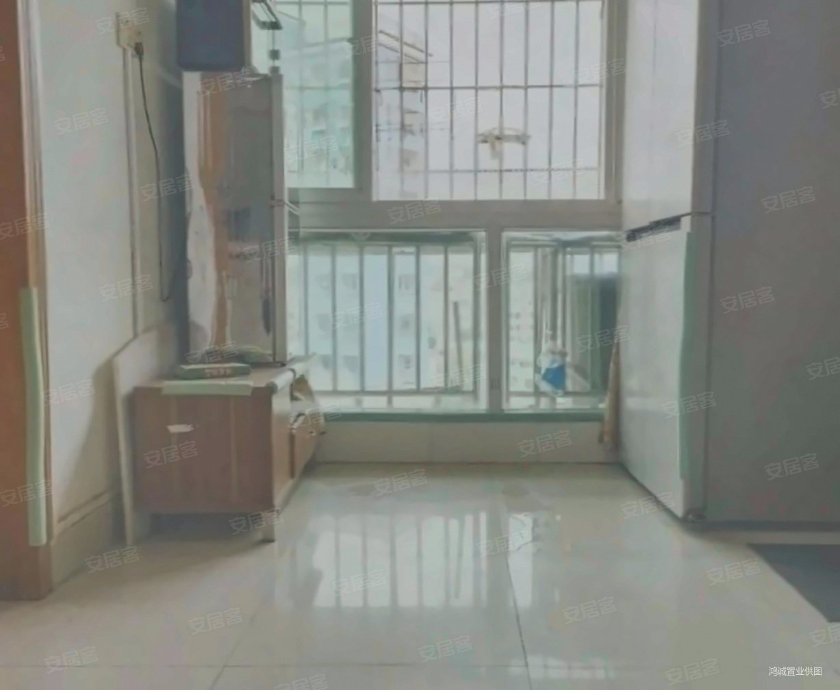 龙华 天虹商圈 地铁口 交通方便 送车位 包税福兴大厦