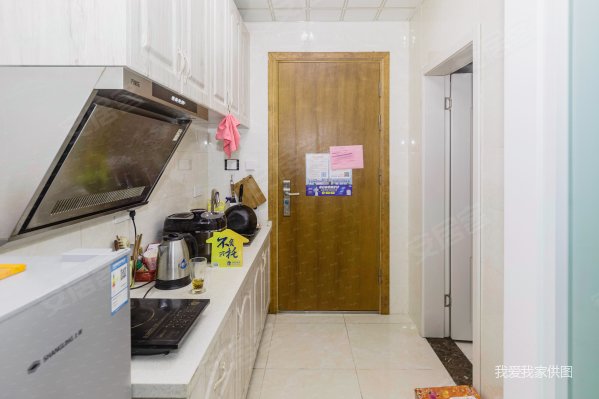 富越香郡盈座 万达商圈 地铁 户型方正 房东诚心卖