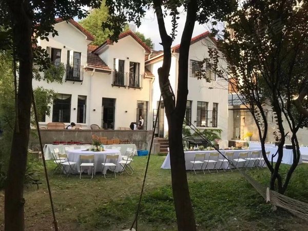 上海徐汇衡山路霞飞别墅武康路独栋花园别墅环境优美停车方便适合居家