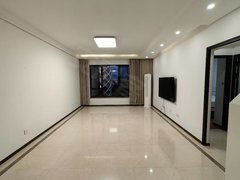北京朝阳望京朝阳望京来广营3居必看房-保利中央公园二次装修随时看房品质房出租房源真实图片