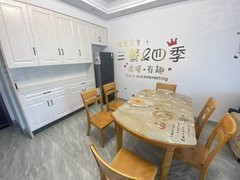 镇江句容句容吾悦广场急租 上路新居 精装修 干净整洁 拎包入住出租房源真实图片