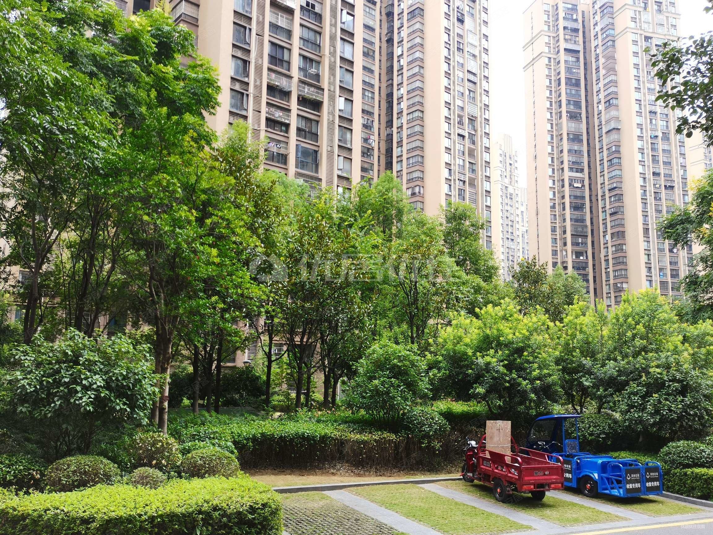 的一套,华润凤凰城(三期)二手房,145万,3室2厅,2卫,127平米-长沙安居