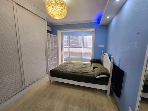 【多图】名仕阁,蔡屋围租房,名仕阁 1室1厅1卫 电梯房 53平 精装修