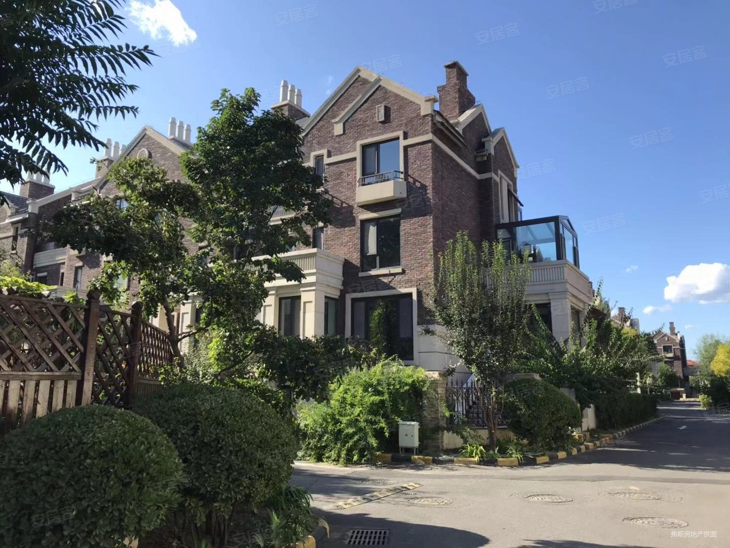 凤河孔雀城别墅