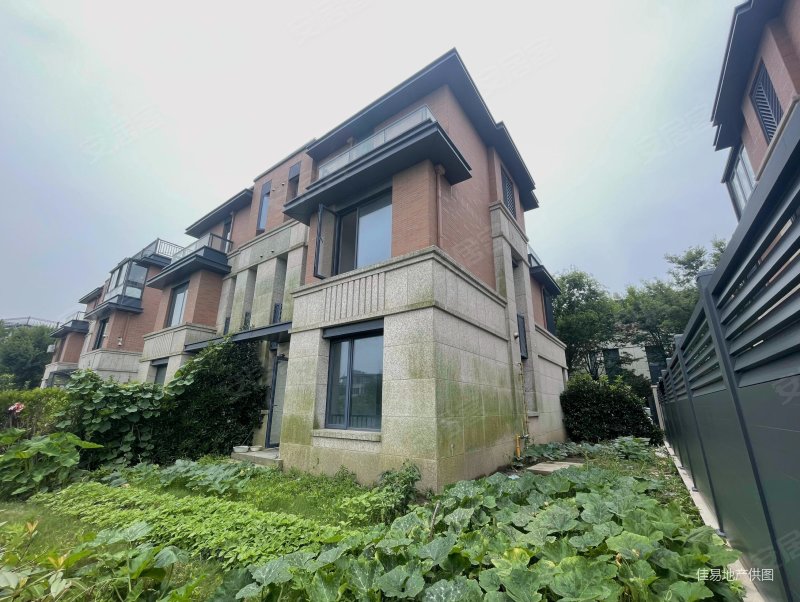着急卖,海上湾鹭居(别墅)二手房,999万,5室3厅,3卫,300平米-上海安居