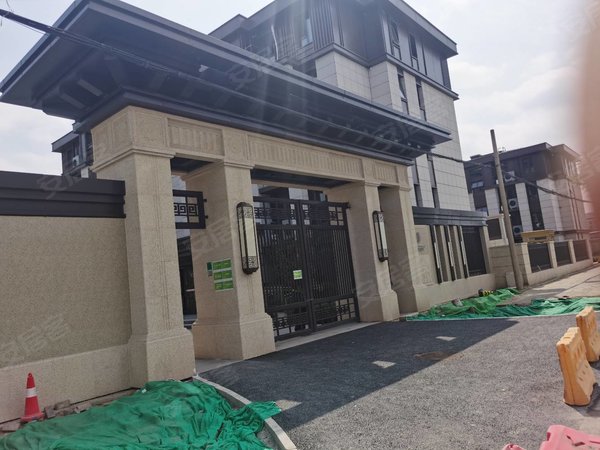 北京海淀西北旺西山锦绣府(锦华园)主卧阳台 近地铁16号线 西北旺