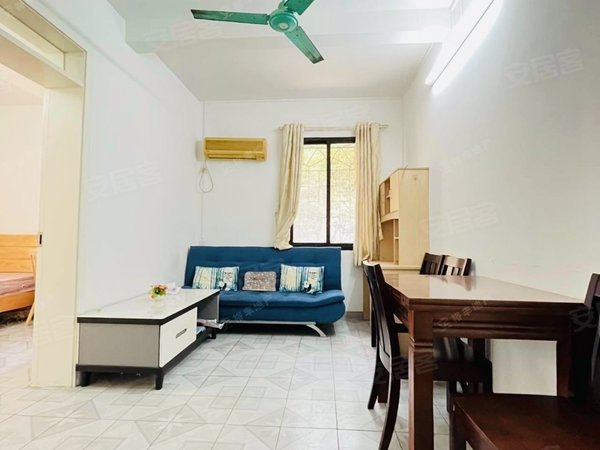 中华广场楼梯二楼有阳台省医中山医口腔医院采光好