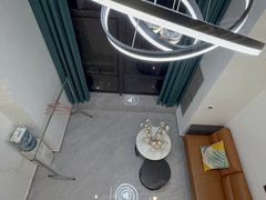 台州路桥中盛广场吾悦广场家门口 精装朝南loft 一室两厅两卫 储藏空间充足出租房源真实图片