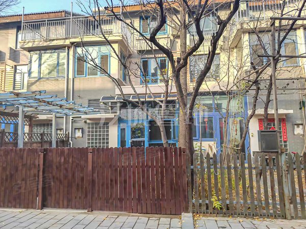 北京昌平小汤山南汤house(别墅)久长花园 4室3卫3厅 199平院600平