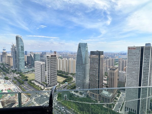 杭州萧山钱江世纪城丽晶国际中心丽晶国际 两室一厅 精装修家电齐全