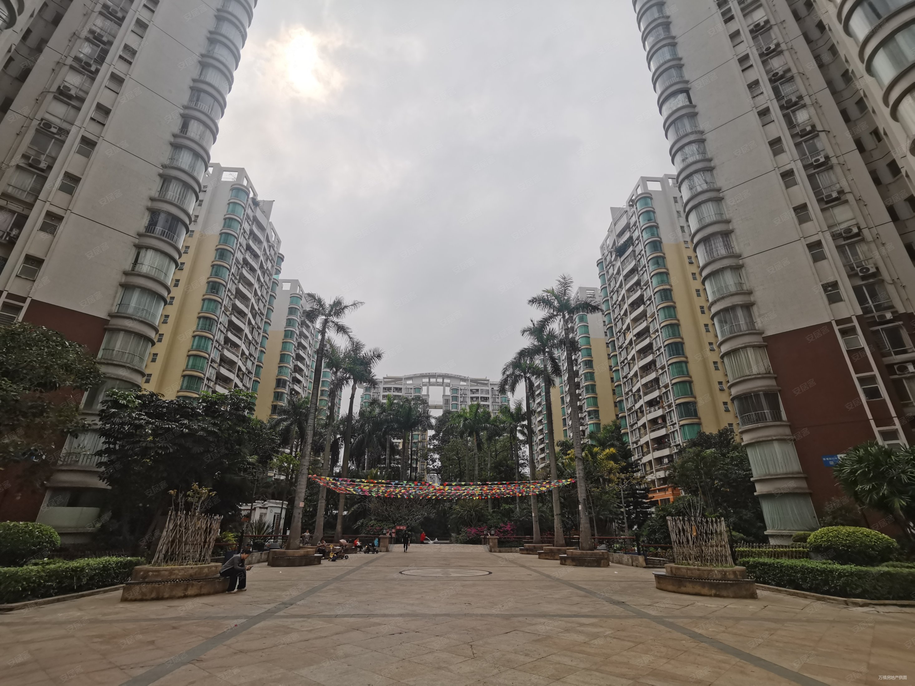 急卖笋盘健逸天地商圈成熟双卫格局南北通透精装好房