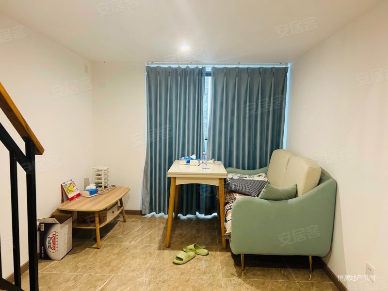 云谷复式公寓出租,拎包入住,民用水电