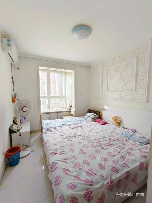 带车库,中间楼层