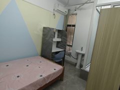 十里南山公园附近九江职业大学隔壁，公寓单间房内带有独立卫生间