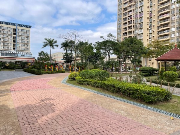 深圳宝安沙井濠景城沙井西站旁濠景城花园小区三房二厅一卫,朝南户型